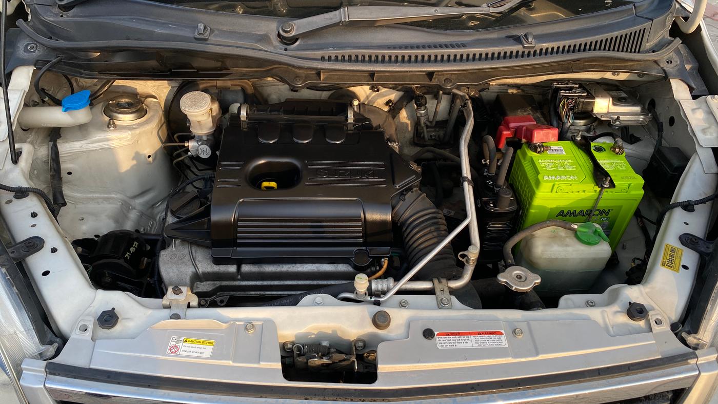 2018 Maruti Wagon R 1.0 VXI AMT, Petrol, Automatic, 25,963 km, Engine View