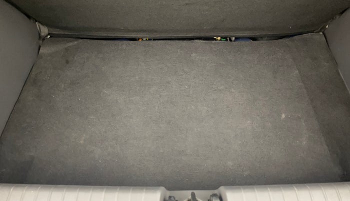 2020 Hyundai GRAND I10 NIOS SPORTZ 1.2 KAPPA VTVT, Petrol, Manual, 39,878 km, Boot Inside