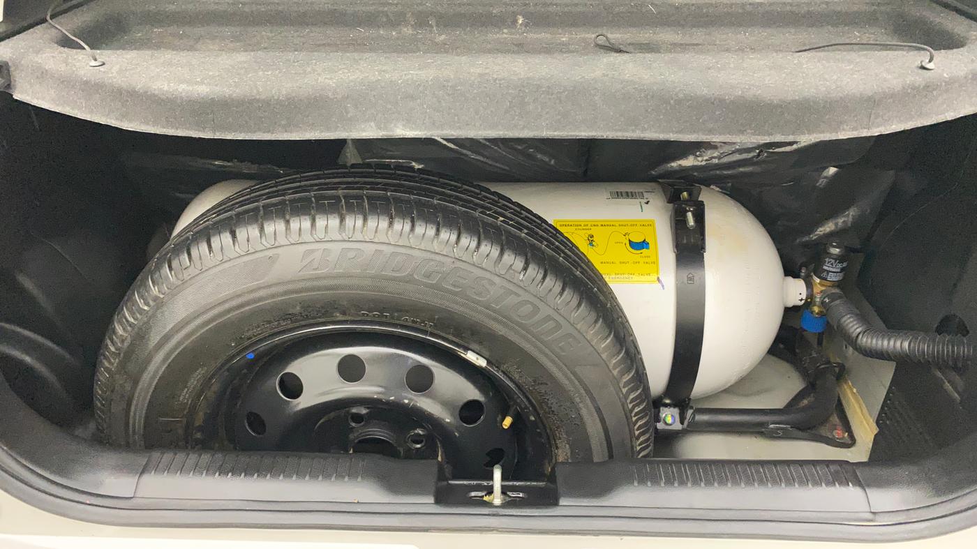 2023 Maruti Swift VXI CNG, CNG, Manual, 8,276 km, Boot Inside