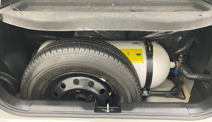 2023 Maruti Swift VXI CNG, CNG, Manual, 8,276 km, Boot Inside