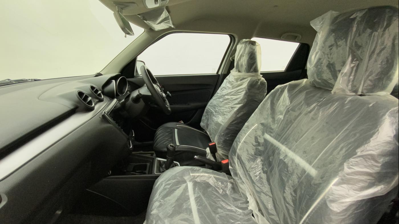 2023 Maruti Swift VXI CNG, CNG, Manual, 8,276 km, Right Side Front Door Cabin