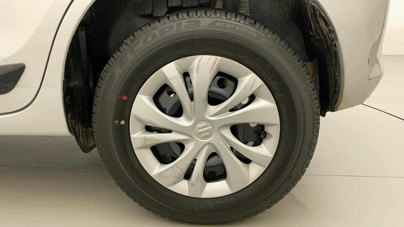 2023 Maruti Swift VXI CNG, CNG, Manual, 8,276 km, Left Rear Wheel