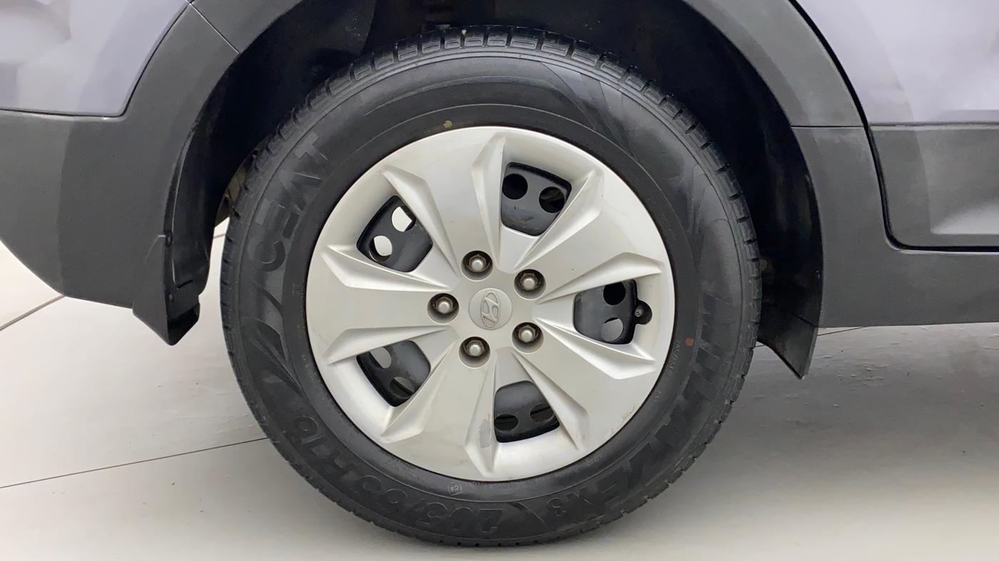 2016 Hyundai Creta E PLUS 1.6 PETROL, Petrol, Manual, 75,580 km, Right Rear Wheel