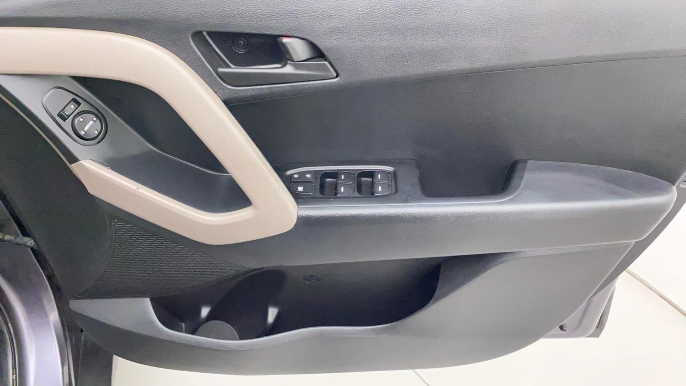 2016 Hyundai Creta E PLUS 1.6 PETROL, Petrol, Manual, 75,580 km, Driver Side Door Panels Control