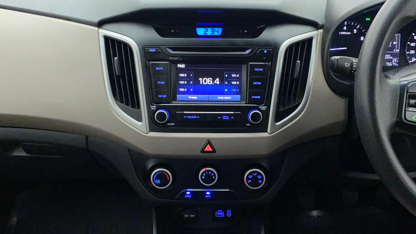 2016 Hyundai Creta E PLUS 1.6 PETROL, Petrol, Manual, 75,580 km, Air Conditioner