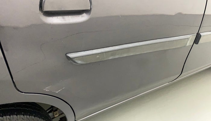 2013 Maruti Alto 800 VXI, Petrol, Manual, 77,030 km, Right rear door - Minor scratches