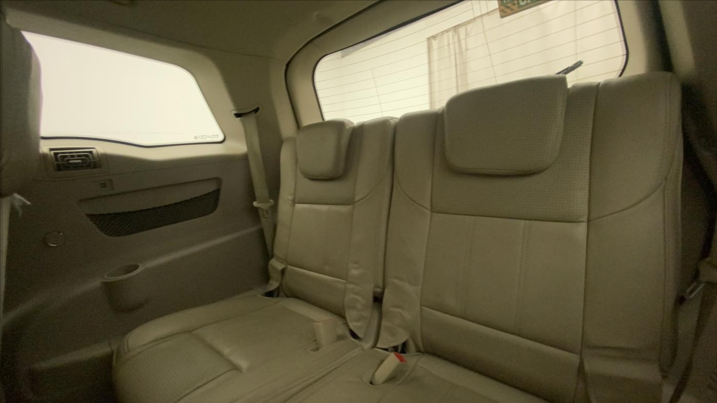 2016 Mahindra XUV500 W10 AT, Diesel, Automatic, 60,456 km, Third Seat Row ( optional )