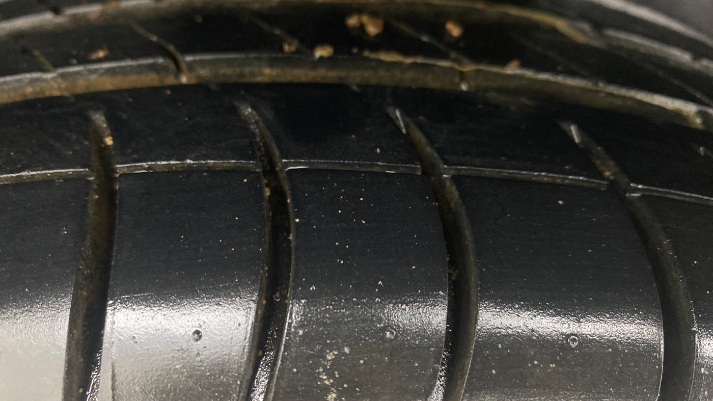 2019 Volkswagen Vento HIGHLINE DIESEL 1.5, Diesel, Manual, 1,33,081 km, Right Rear Tyre Tread