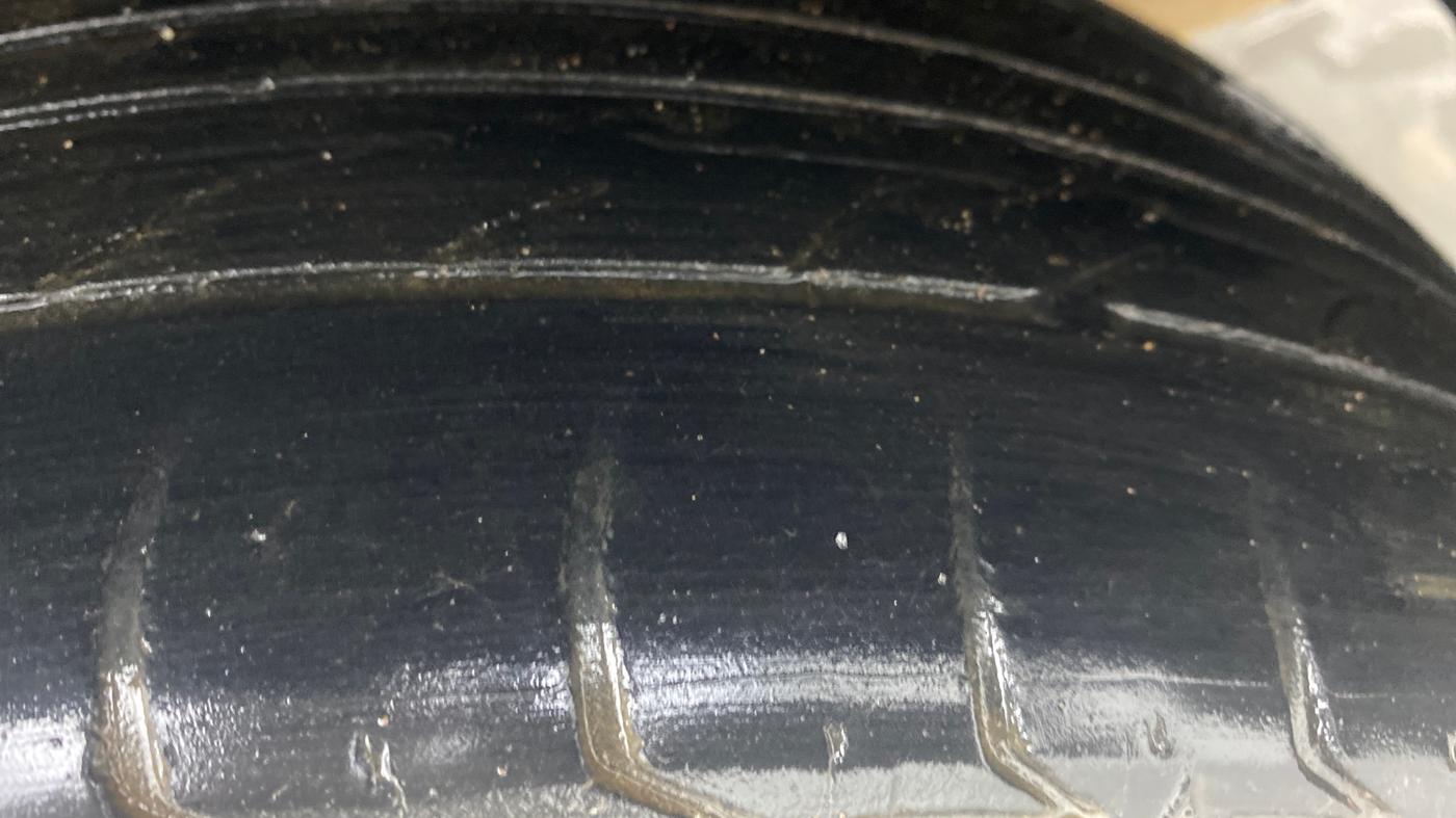 2019 Volkswagen Vento HIGHLINE DIESEL 1.5, Diesel, Manual, 1,33,081 km, Left Rear Tyre Tread
