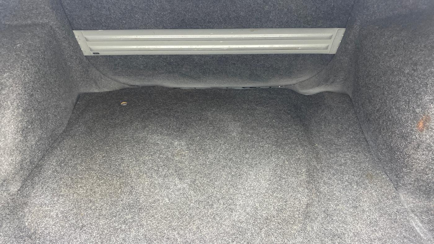 2019 Volkswagen Vento HIGHLINE DIESEL 1.5, Diesel, Manual, 1,33,081 km, Boot Inside