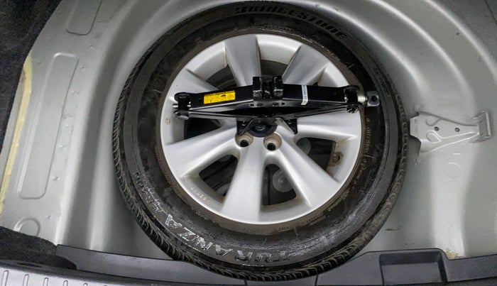 2012 Toyota Corolla Altis GL, Petrol, Manual, Spare Tyre