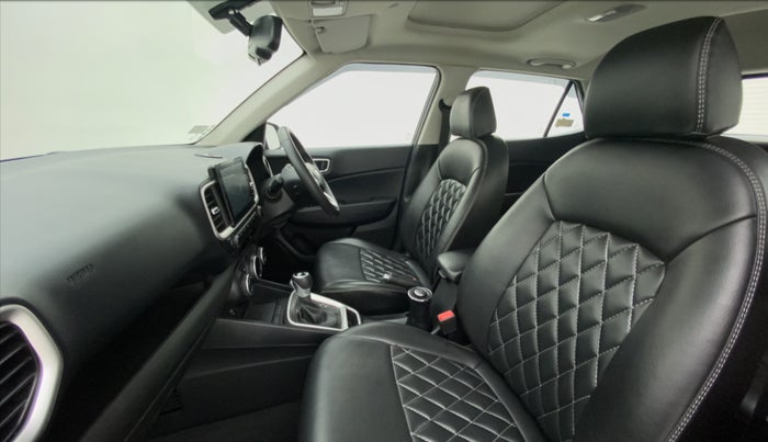 2020 Hyundai VENUE 1.0 TURBO GDI SX+ AT, Petrol, Automatic, 12,915 km, Right Side Front Door Cabin