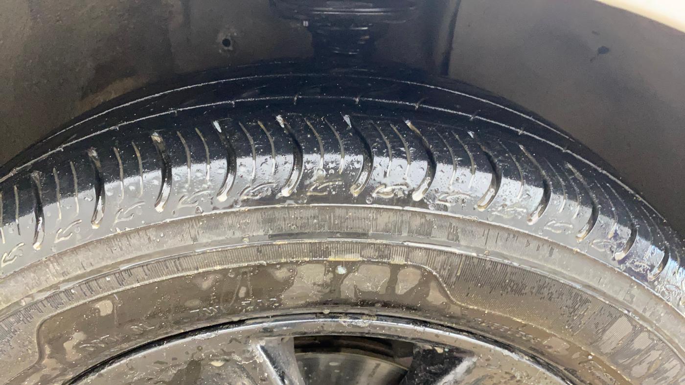 2018 Maruti IGNIS SIGMA 1.2, Petrol, Manual, 1,12,068 km, Right Front Tyre Tread