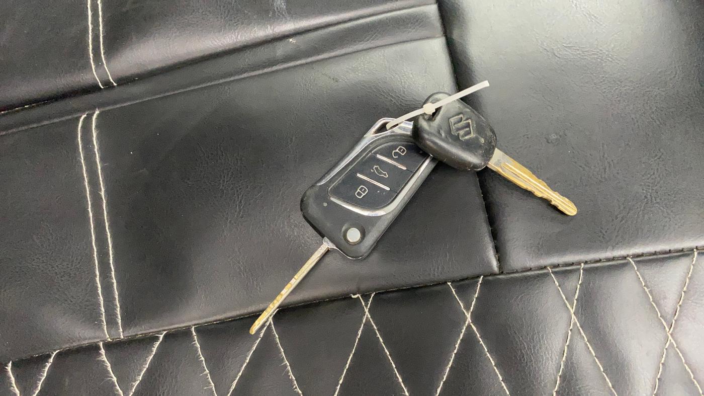 2018 Maruti IGNIS SIGMA 1.2, Petrol, Manual, 1,12,068 km, Key Close Up