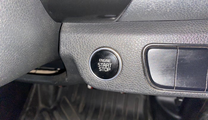 2020 KIA SELTOS HTK PLUS 1.5, Petrol, Manual, 28,909 km, Keyless Start/ Stop Button