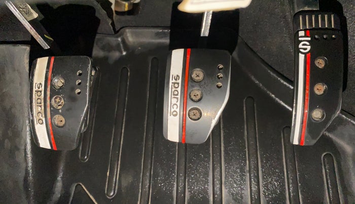 2020 KIA SELTOS HTK PLUS 1.5, Petrol, Manual, 28,909 km, Pedals