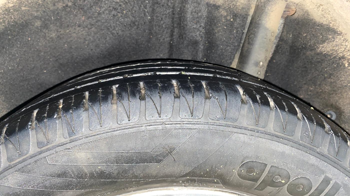 2018 Maruti Vitara Brezza ZDI PLUS, Diesel, Manual, 1,48,070 km, Left Rear Tyre Tread