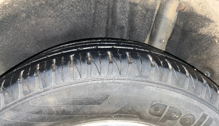 2018 Maruti Vitara Brezza ZDI PLUS, Diesel, Manual, 1,48,018 km, Left Rear Tyre Tread