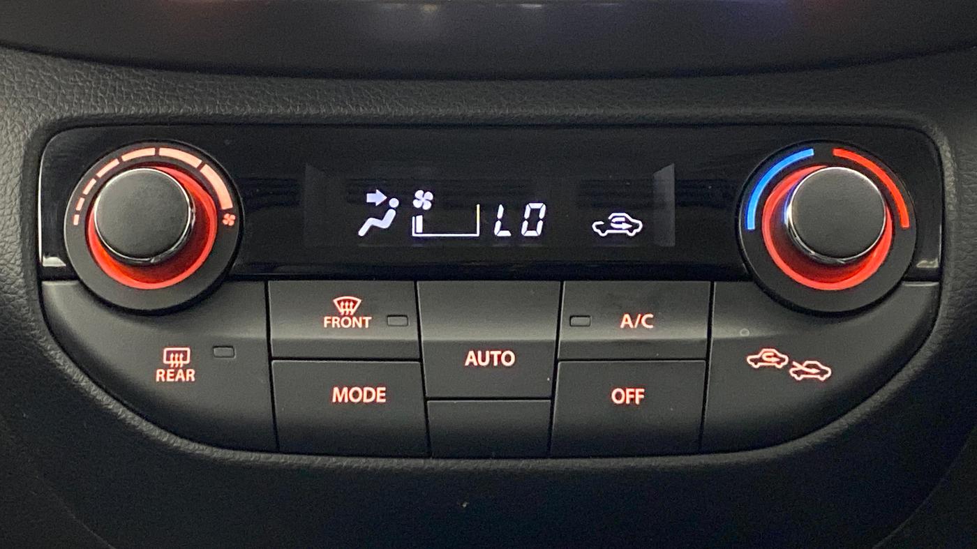 2021 Maruti XL6 ZETA SHVS, Petrol, Manual, 28,307 km, Automatic Climate Control