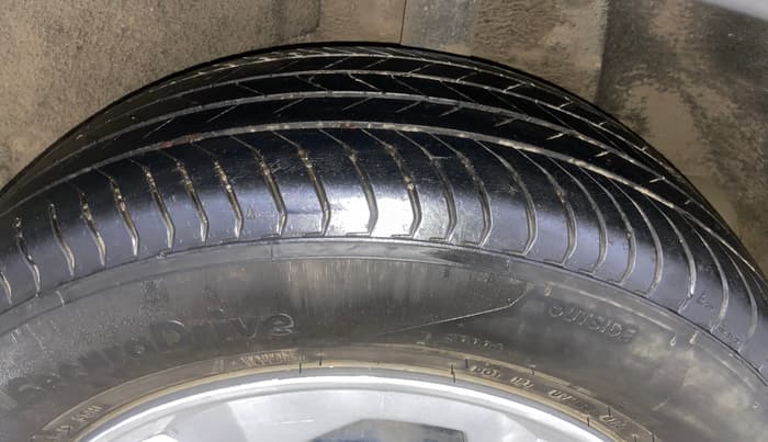 2023 MG ASTOR STYLE 1.5 MT, Petrol, Manual, 42,562 km, Left Rear Tyre Tread