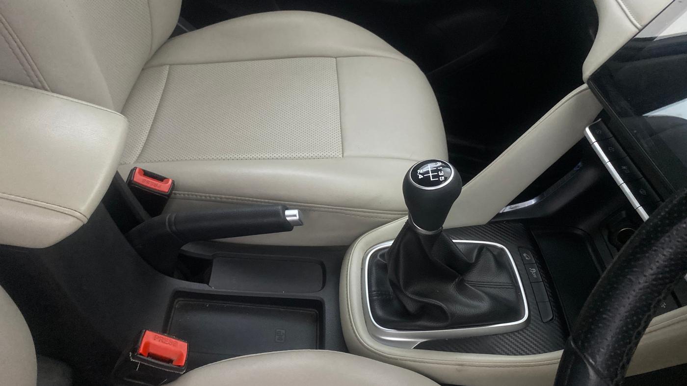 2023 MG ASTOR STYLE 1.5 MT, Petrol, Manual, 42,562 km, Gear Lever