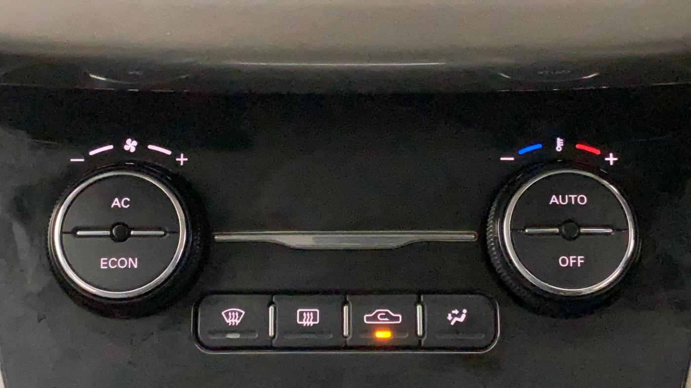 2019 Tata NEXON XZA PLUS DIESEL, Diesel, Automatic, 57,898 km, Automatic Climate Control