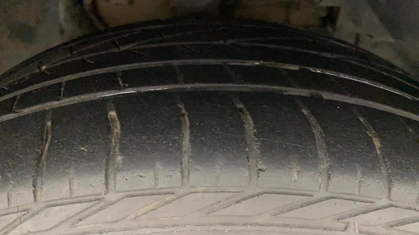 2019 Tata NEXON XZA PLUS DIESEL, Diesel, Automatic, 57,898 km, Right Front Tyre Tread