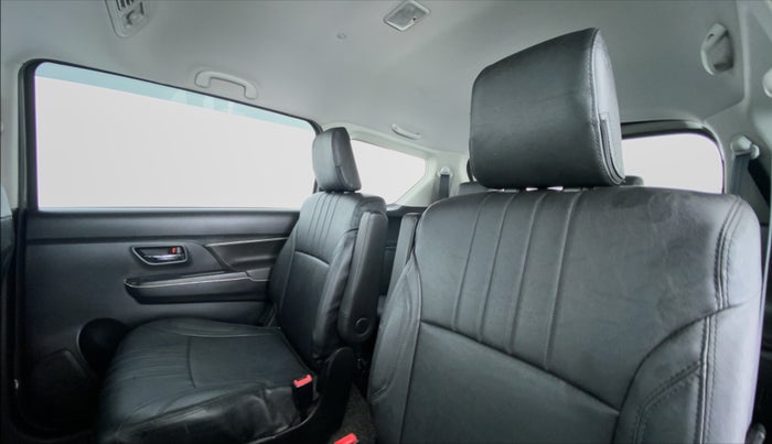 2020 Maruti XL6 ZETA AT SHVS, Petrol, Automatic, 20,431 km, Right Side Rear Door Cabin