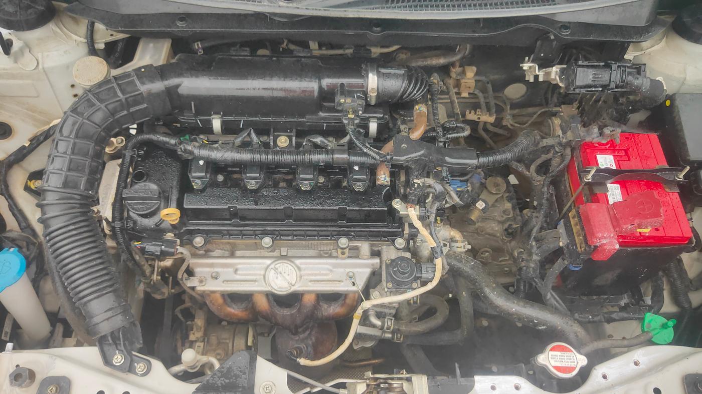 2020 Maruti Dzire ZXI Plus, Petrol, Manual, 1,10,974 km, Engine View