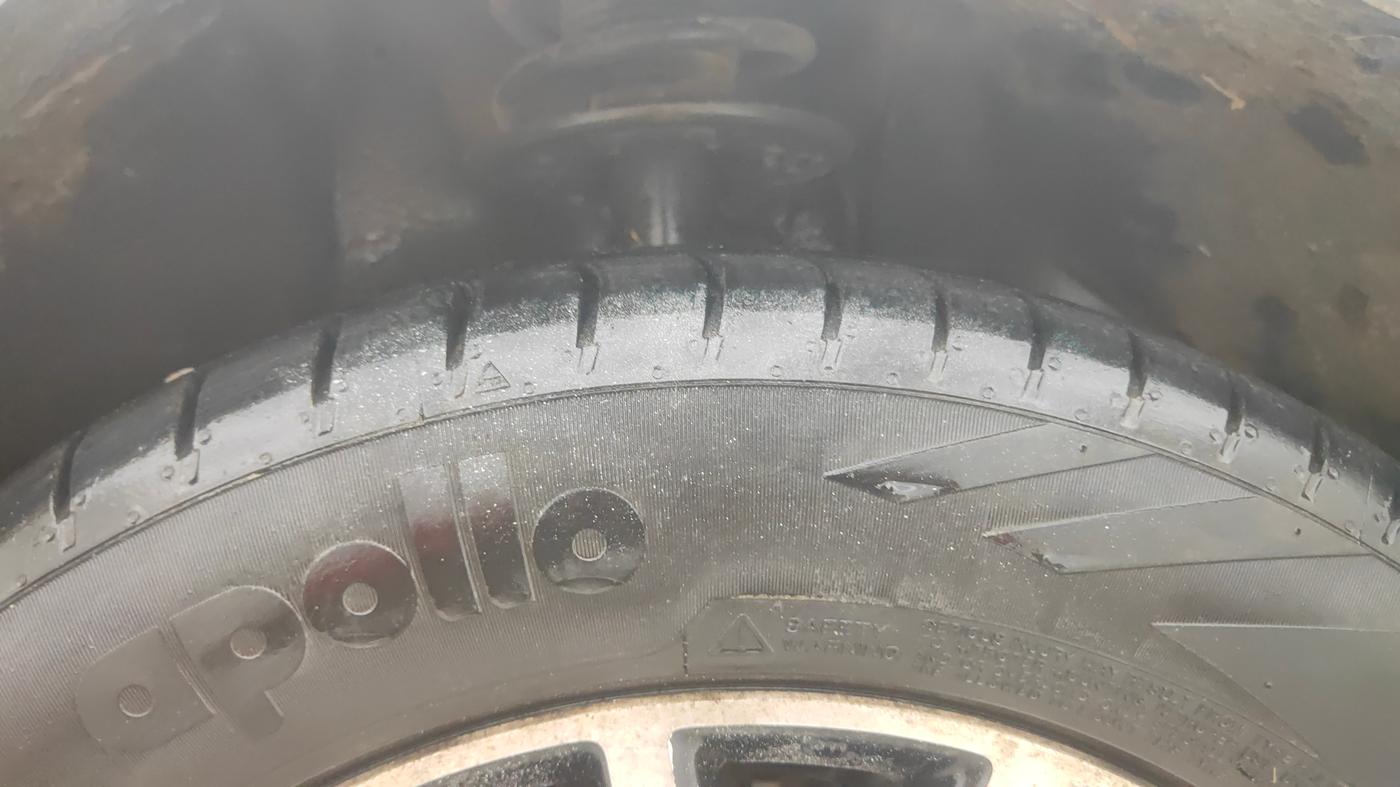 2020 Maruti Dzire ZXI Plus, Petrol, Manual, 1,10,974 km, Right Front Tyre Tread