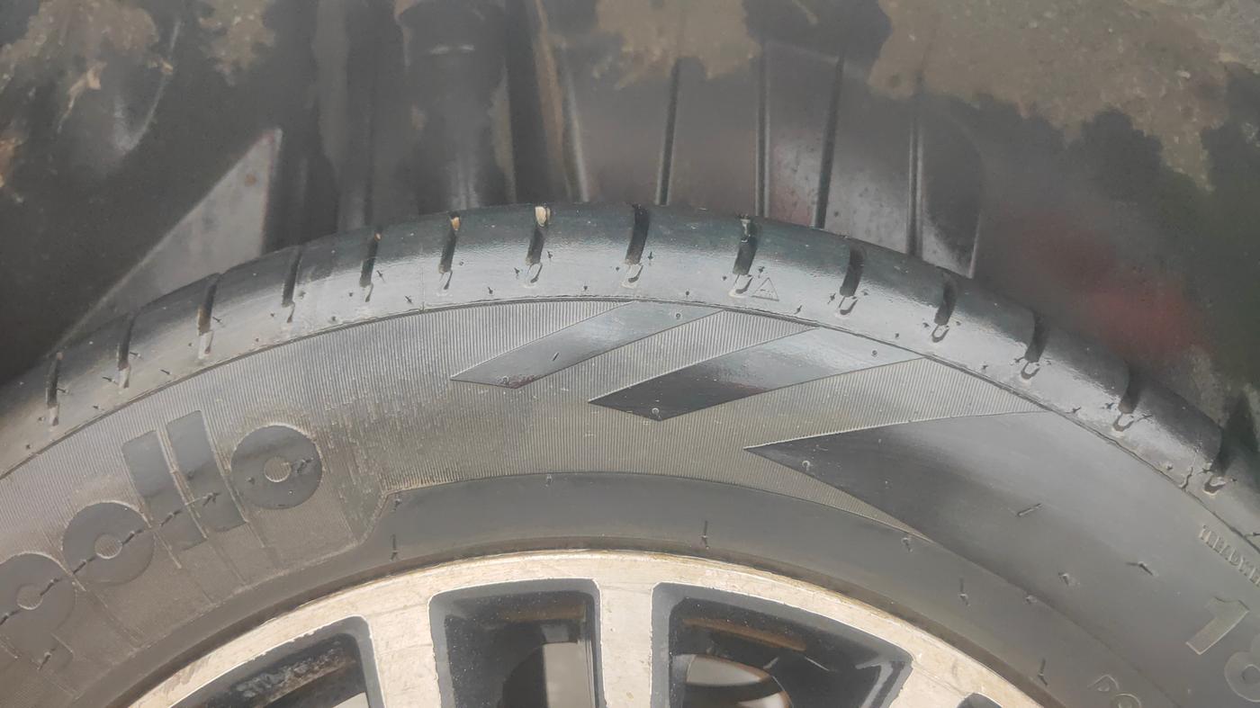 2020 Maruti Dzire ZXI Plus, Petrol, Manual, 1,10,974 km, Right Rear Tyre Tread