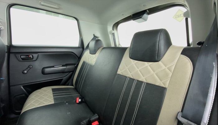 2021 Maruti New Wagon-R 1.0 Lxi (o) cng, CNG, Manual, 25,285 km, Right Side Rear Door Cabin