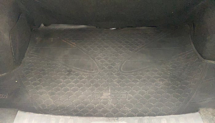 2014 Maruti Swift Dzire ZDI, Diesel, Manual, 60,786 km, Boot Inside