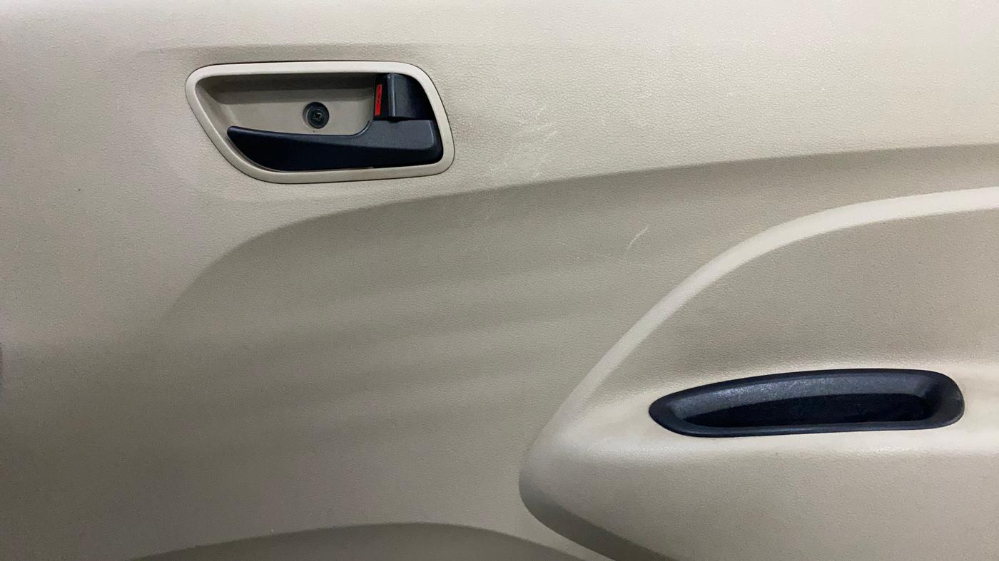 2019 Hyundai NEW SANTRO ERA, Petrol, Manual, 37,900 km, Driver Side Door Panels Control