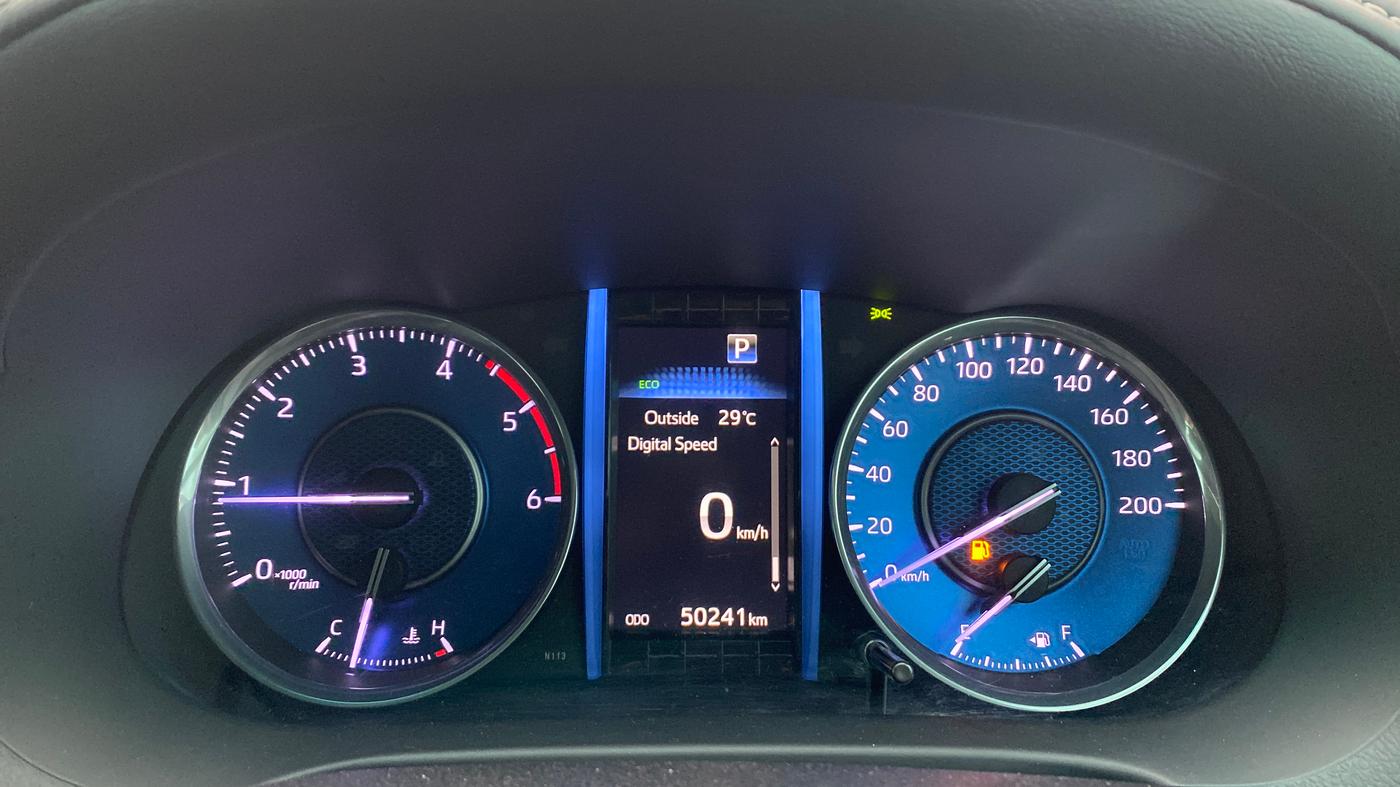 2023 Toyota Fortuner 4X2 AT 2.8 DIESEL, Diesel, Automatic, 50,235 km, Odometer Image