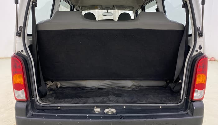2022 Maruti Eeco 7 STR STD(O), Petrol, Manual, 51,506 km, Boot Inside