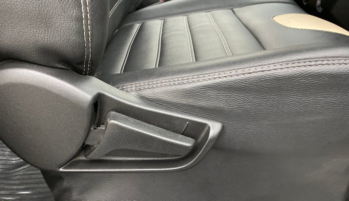 2021 Maruti S PRESSO VXI, Petrol, Manual, 10,785 km, Driver Side Adjustment Panel