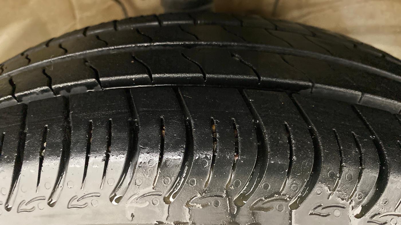 2021 Maruti S PRESSO VXI, Petrol, Manual, 10,785 km, Right Front Tyre Tread