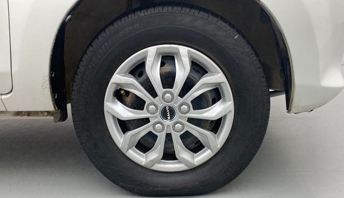 2015 Maruti Alto 800 LXI, Petrol, Manual, 41,247 km, Right Front Wheel