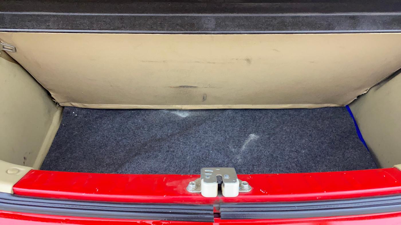 2015 Honda Brio S MT, Petrol, Manual, 39,737 km, Boot Inside