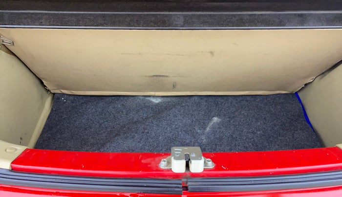 2015 Honda Brio S MT, Petrol, Manual, 39,409 km, Boot Inside