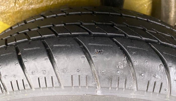 2014 Maruti Celerio VXI AGS, Petrol, Automatic, 41,964 km, Left Rear Tyre Tread