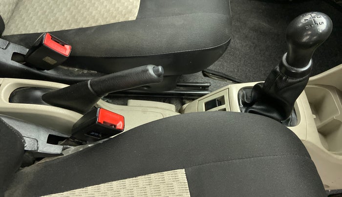 2019 Maruti Alto VXI, CNG, Manual, 20,623 km, Gear Lever