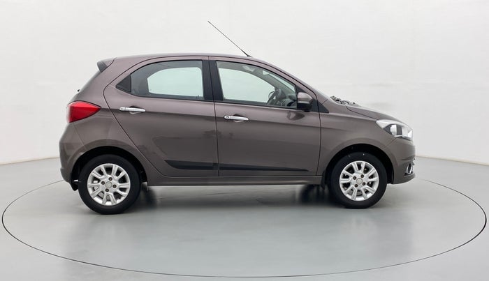 2017 Tata Tiago XZ 1.2 REVOTRON, Petrol, Manual, 54,165 km, Right Side View