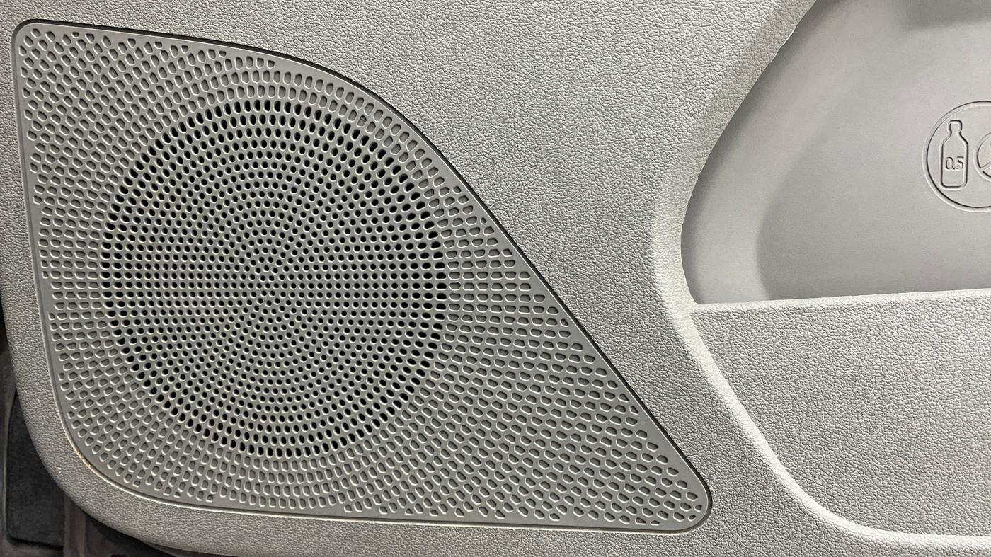 2017 Tata Tiago XZ 1.2 REVOTRON, Petrol, Manual, 54,165 km, Speaker