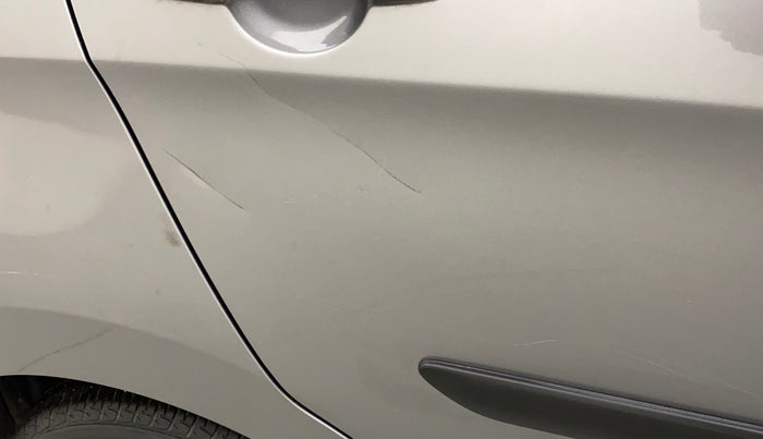 2016 Maruti Celerio ZXI AMT, Petrol, Automatic, 25,286 km, Right rear door - Minor scratches