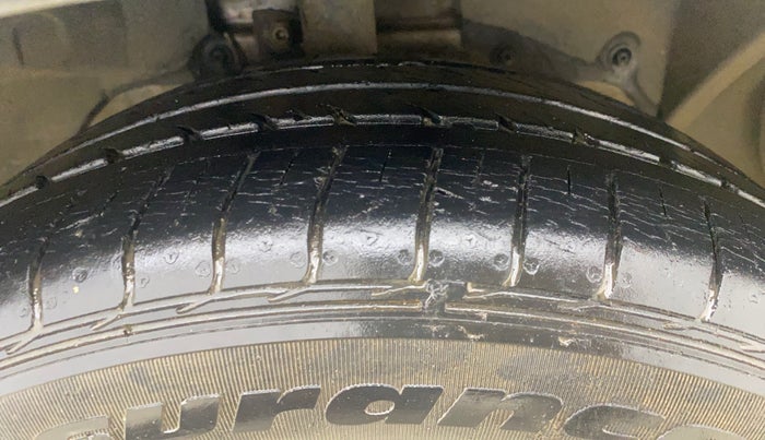 2018 Ford FREESTYLE TITANIUM 1.2 PETROL, Petrol, Manual, 18,286 km, Right Front Tyre Tread