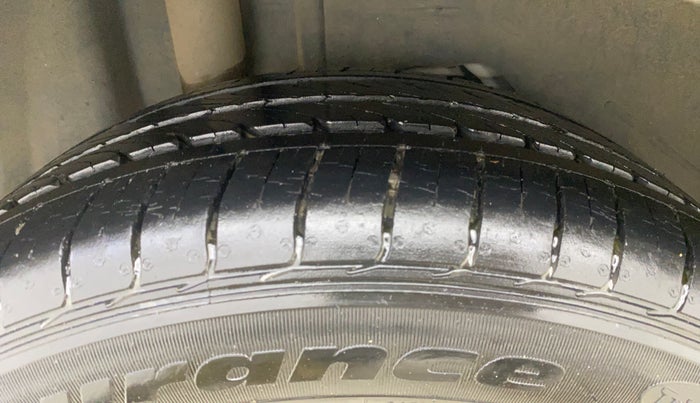 2018 Ford FREESTYLE TITANIUM 1.2 PETROL, Petrol, Manual, 18,286 km, Right Rear Tyre Tread