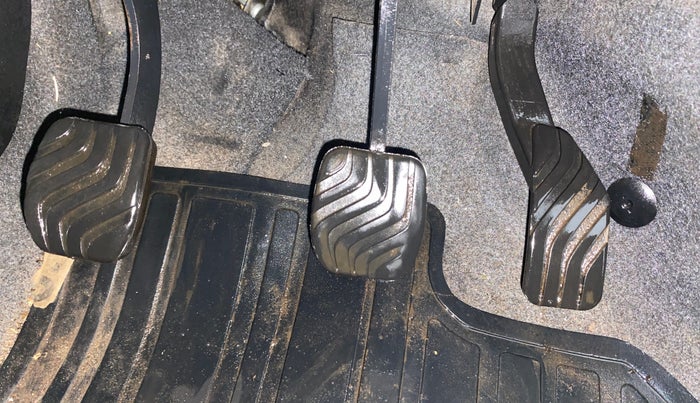 2021 Renault TRIBER RXZ, Petrol, Manual, 37,086 km, Pedals