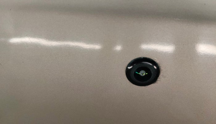 2016 Volkswagen Vento HIGHLINE PETROL AT, Petrol, Automatic, 89,415 km, Parking Camera